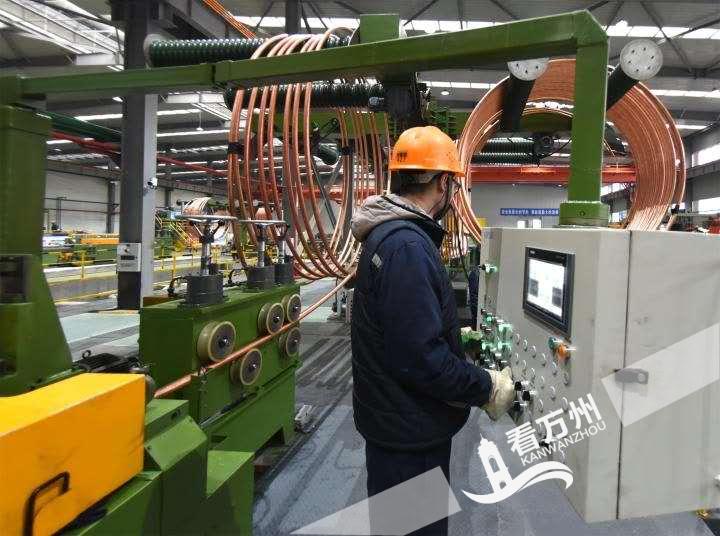 萬州工業(yè)經(jīng)濟(jì)跑出復(fù)蘇“加速度” 4月實(shí)現(xiàn)疫情以來首次正增長(zhǎng)，無線路由器產(chǎn)業(yè)表現(xiàn)亮眼